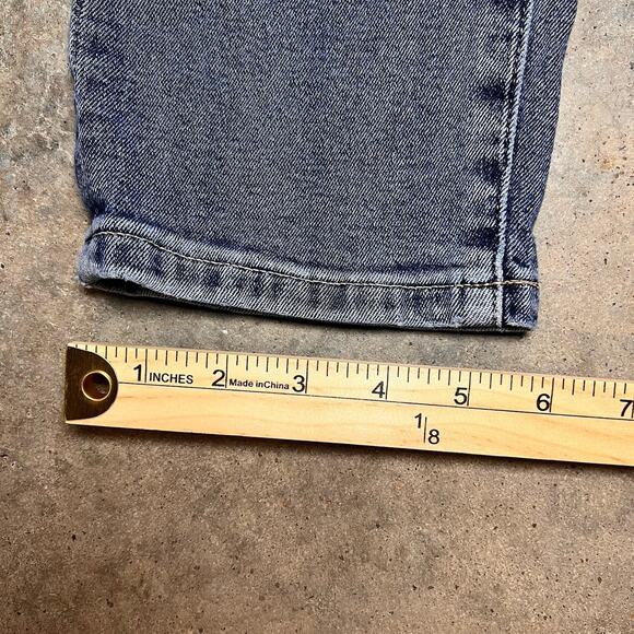 Tommy Hilfiger Women's Crop Jeans Size 6 Medium Wash - Picture 8 of 9